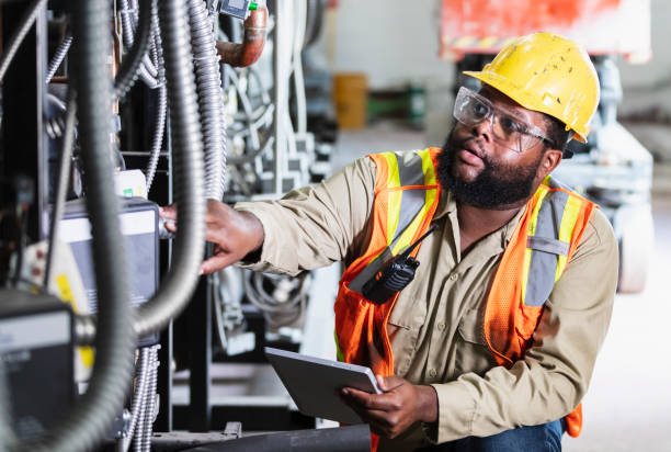 Best Affordable Emergency Electrician  in Ogden, KS
